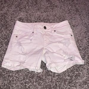 white american eagle shorts